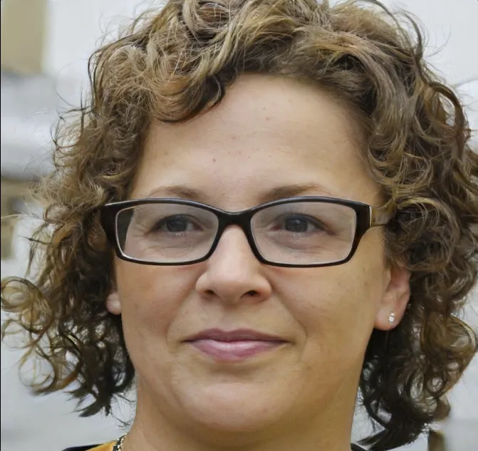 Élise Laurent